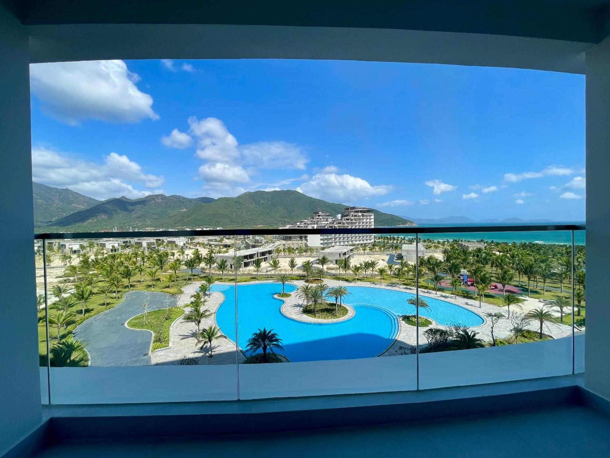 Aquamarine Beachfront Resort & Spa קאם ראן מראה חיצוני תמונה