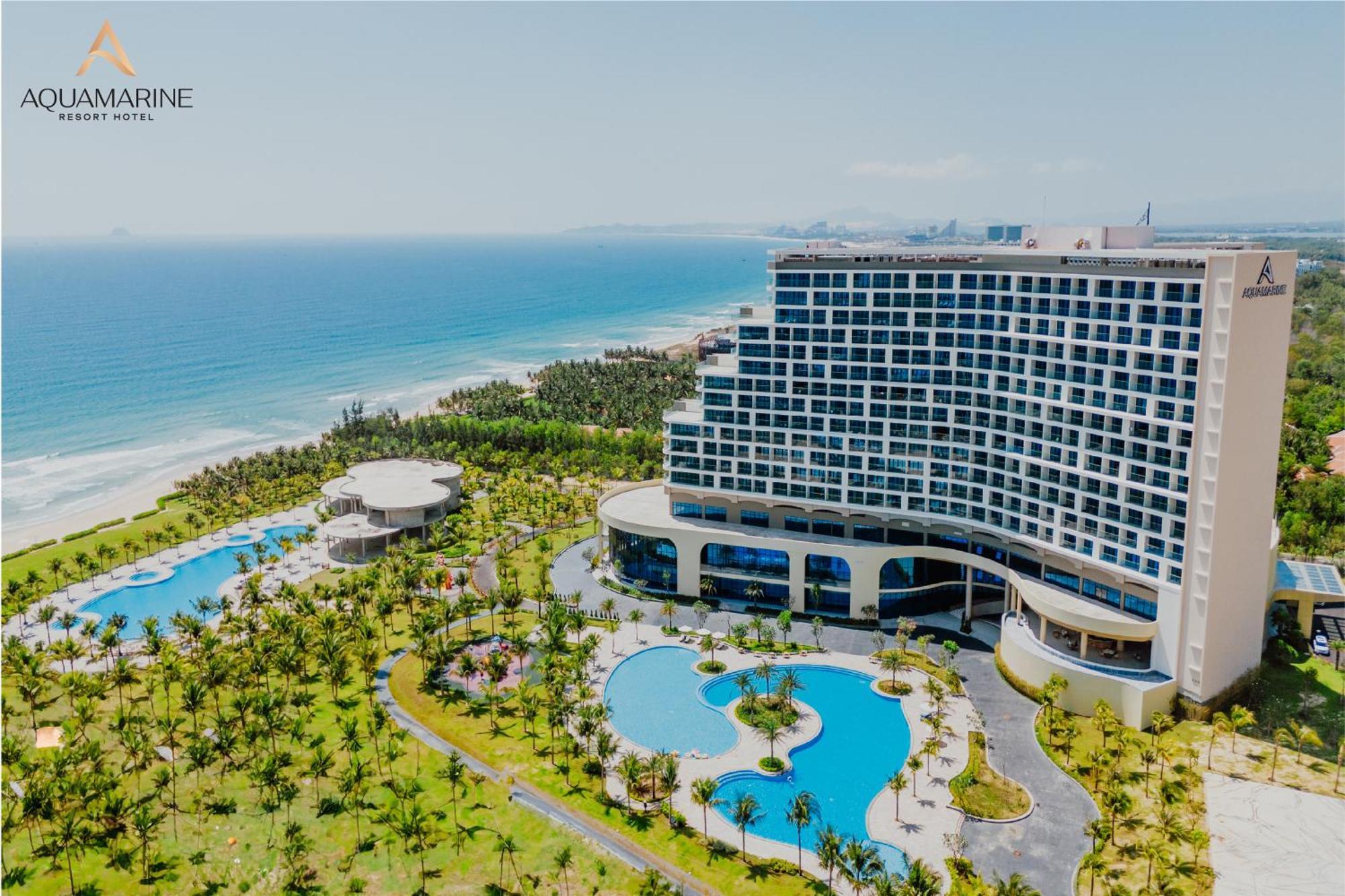 Aquamarine Beachfront Resort & Spa קאם ראן מראה חיצוני תמונה