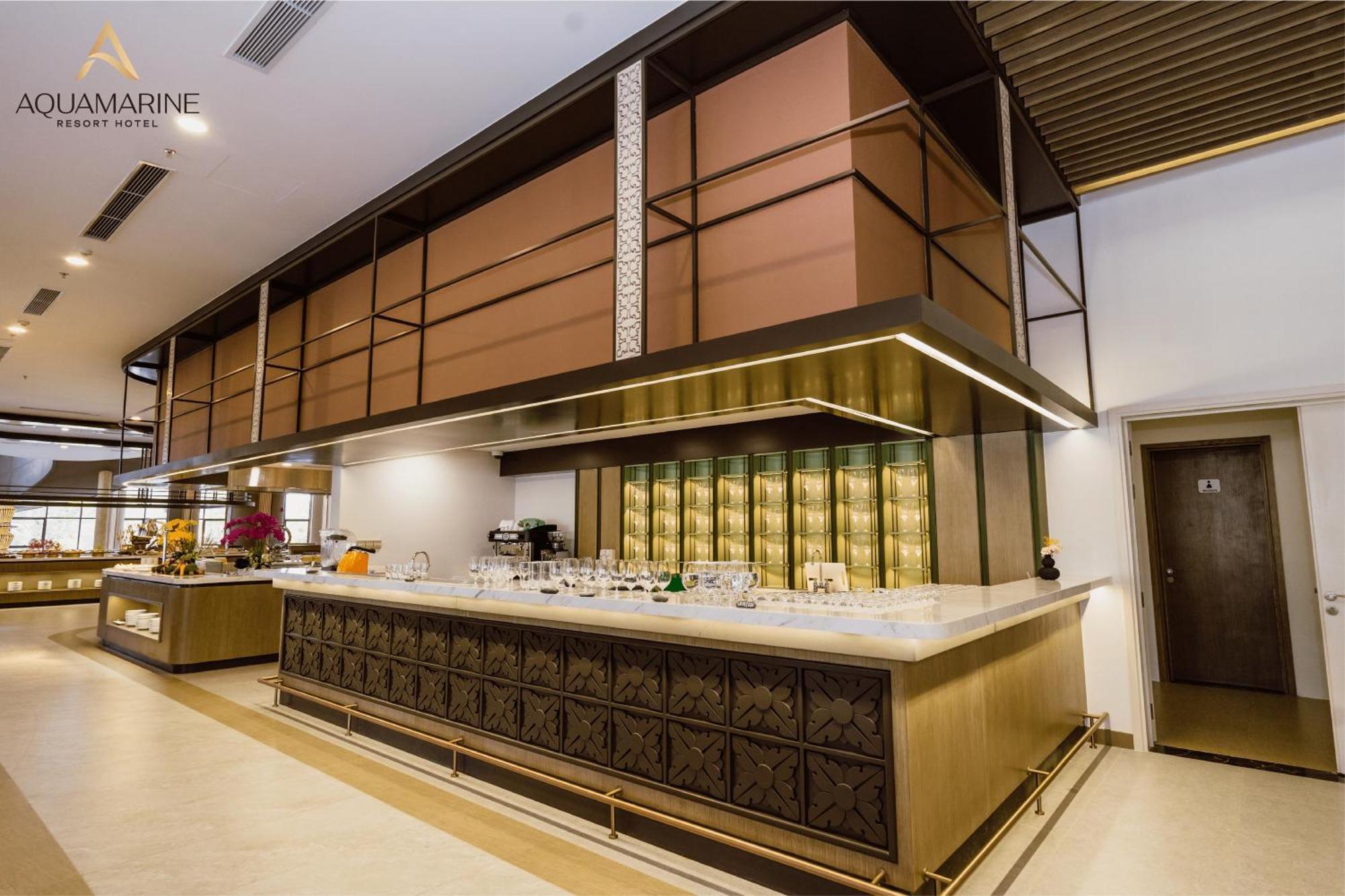 Aquamarine Beachfront Resort & Spa קאם ראן מראה חיצוני תמונה
