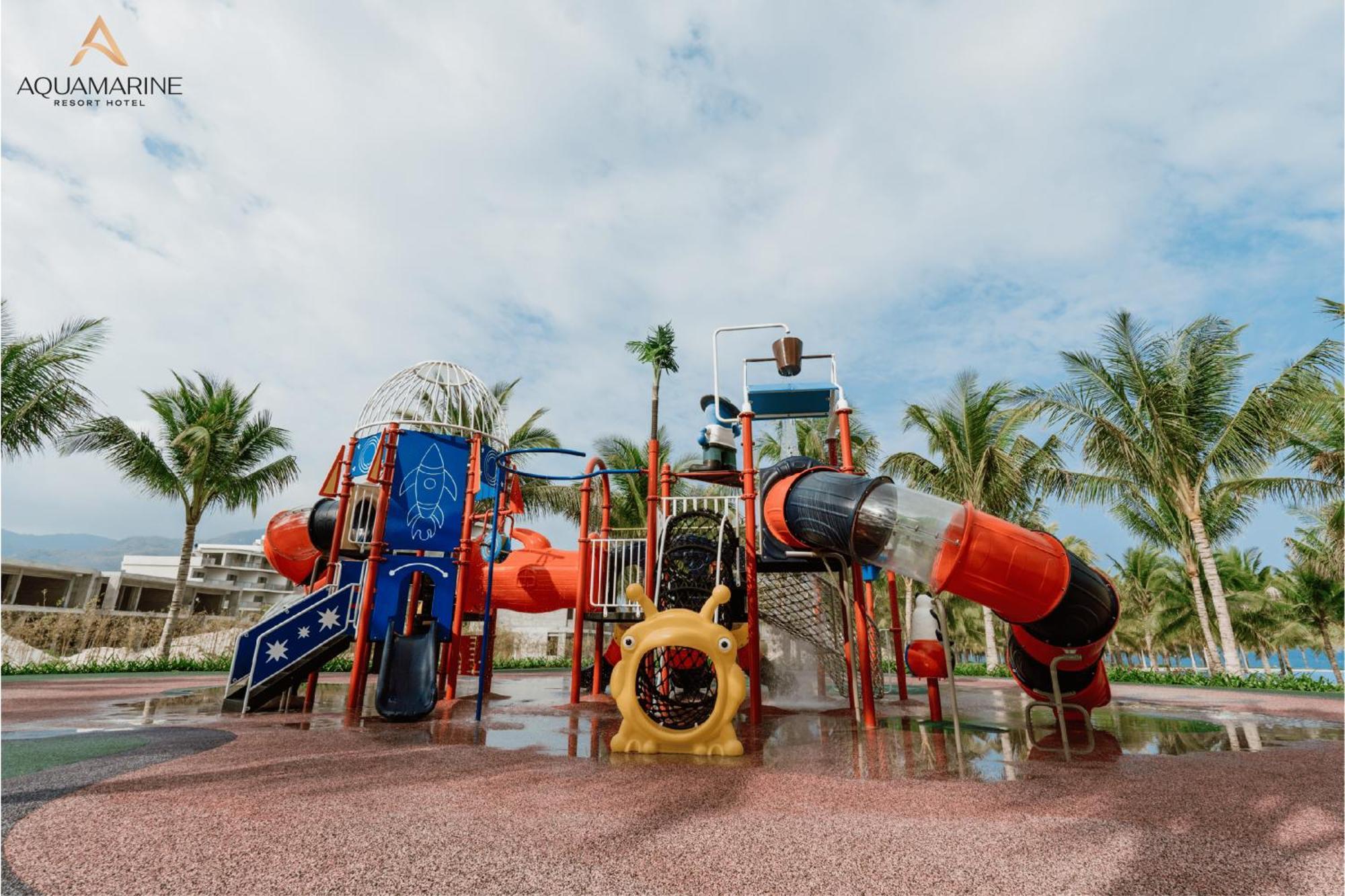 Aquamarine Beachfront Resort & Spa קאם ראן מראה חיצוני תמונה
