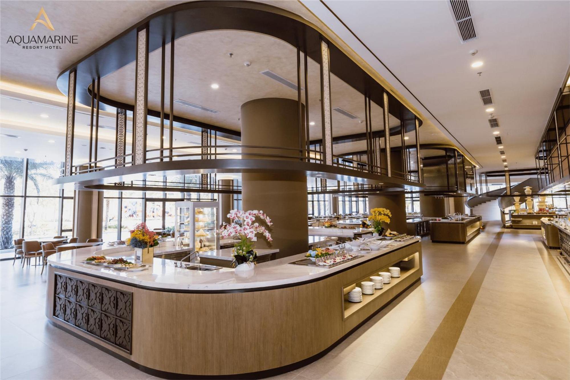 Aquamarine Beachfront Resort & Spa קאם ראן מראה חיצוני תמונה