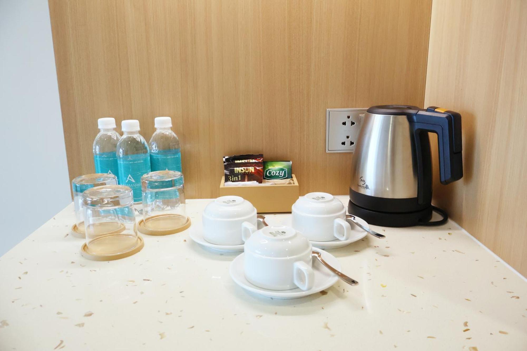 Aquamarine Beachfront Resort & Spa קאם ראן מראה חיצוני תמונה